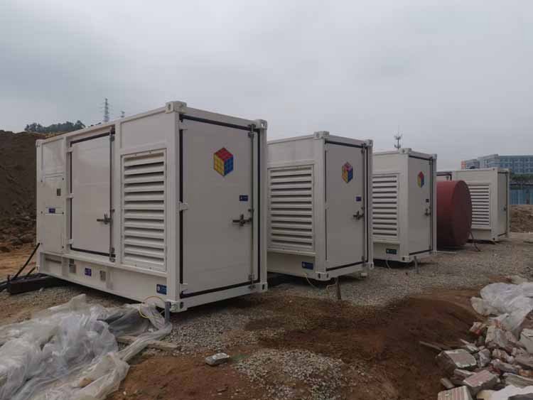 巨鹿如何降低 200KW 柴油发电机的燃油消耗率？